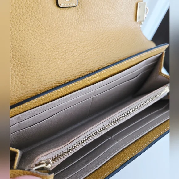 Authentic CHLOE Faye Leather Flap Wallet Card Holder Clutch WOC Crossbody - Picture 9 of 14